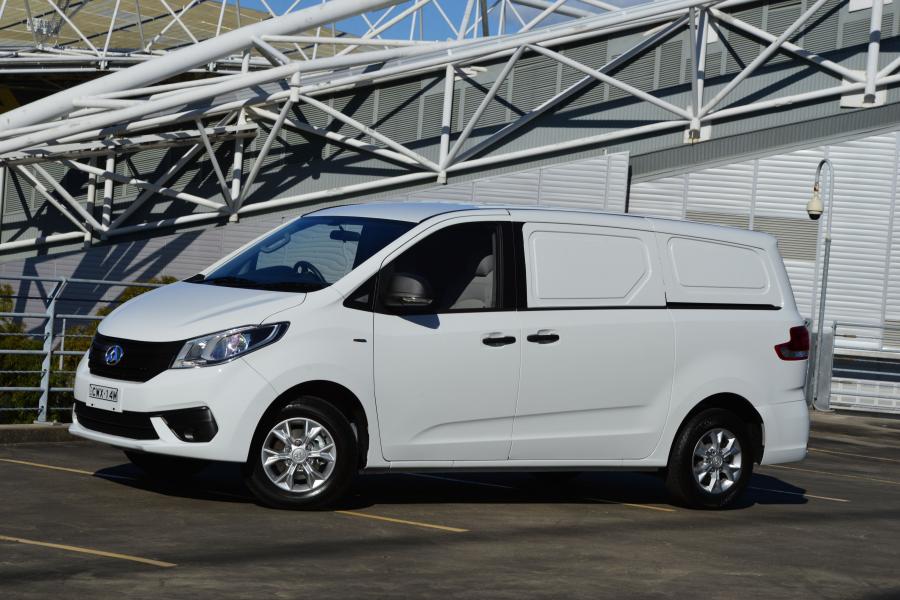  LDV G10 Van 2015 года  (фото 6 из 18)